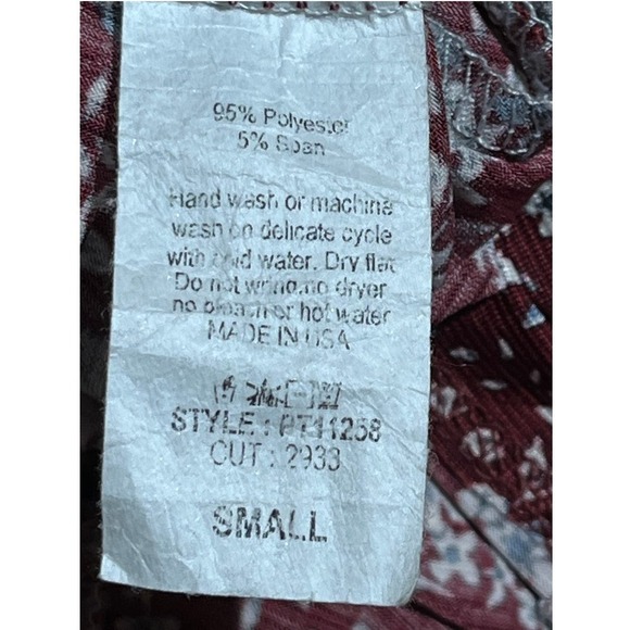 Women's BE Stage floral blouse/top. Size Small - Picture 5 of 6